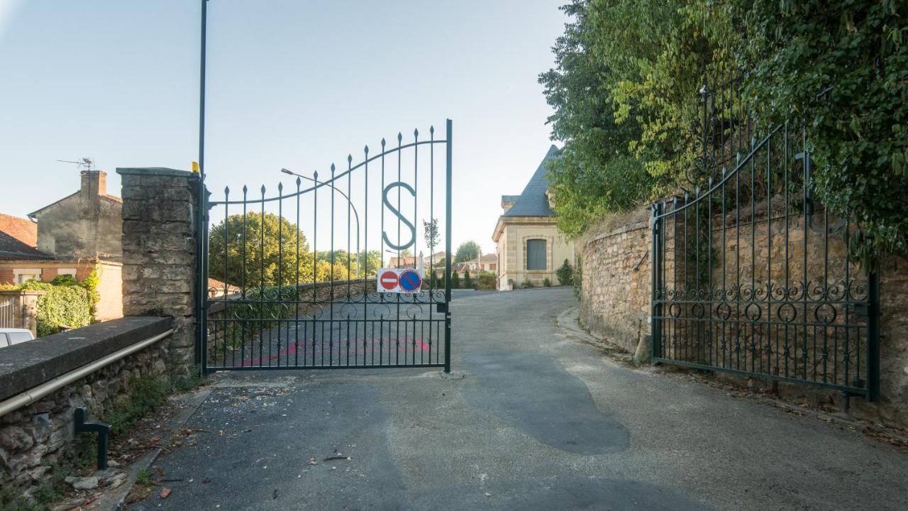 Apartamento Plein Sud avec Jacuzzi Privatif et parking privé Sarlat Exterior foto